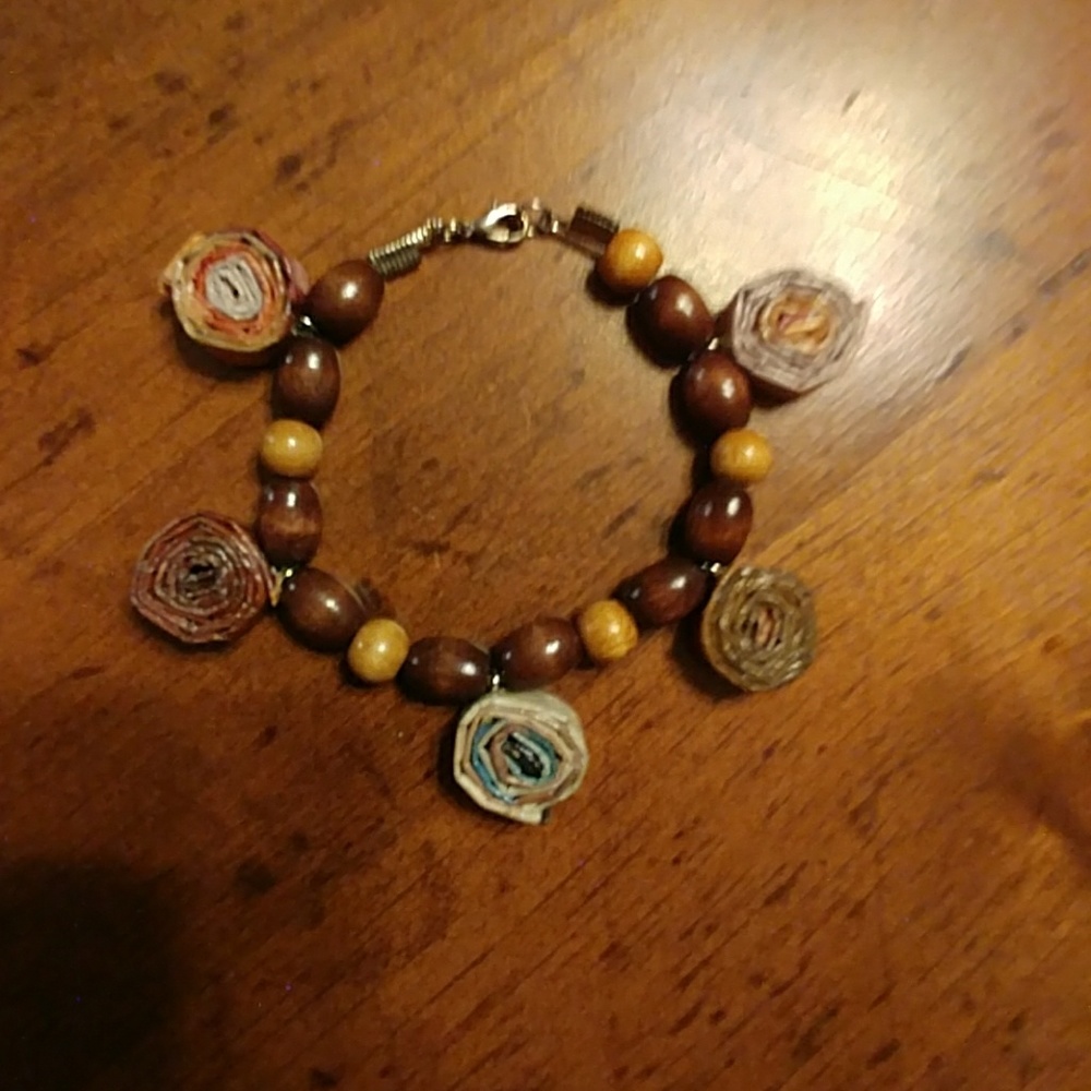 Hand made bracelets - Picture 3 of 3